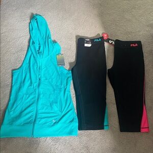 Lot of women’s workout size medium FILA/Tekgear